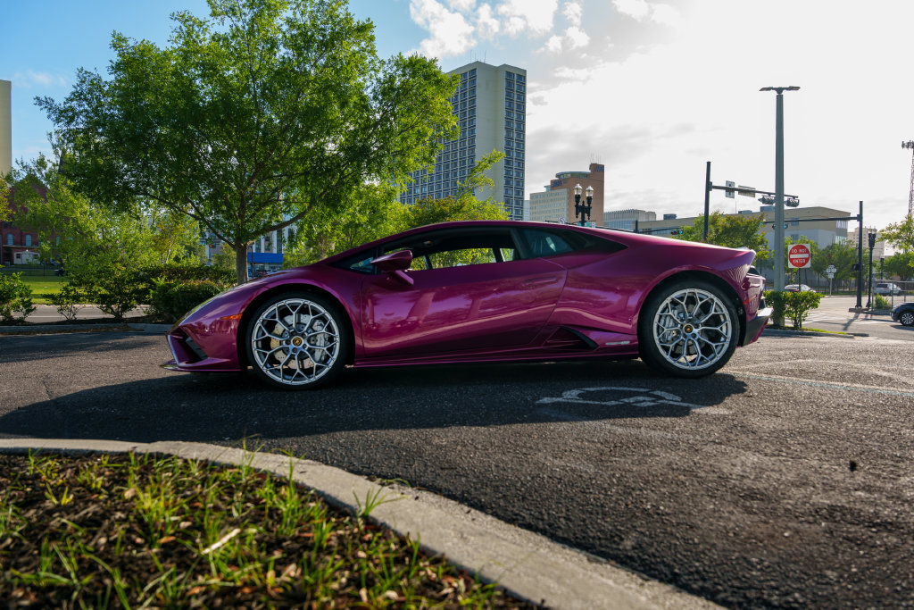 Used 2022 Lamborghini Huracan EVO RWD image 7