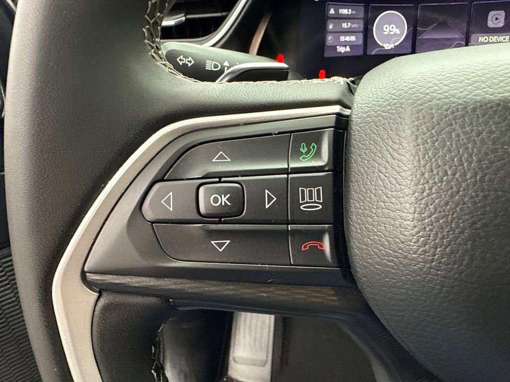 Certified 2023 Jeep Grand Cherokee Laredo w/ MOPAR Finishing Package image 30