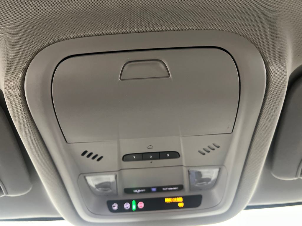 Used 2019 GMC Acadia SLT FWD image 23