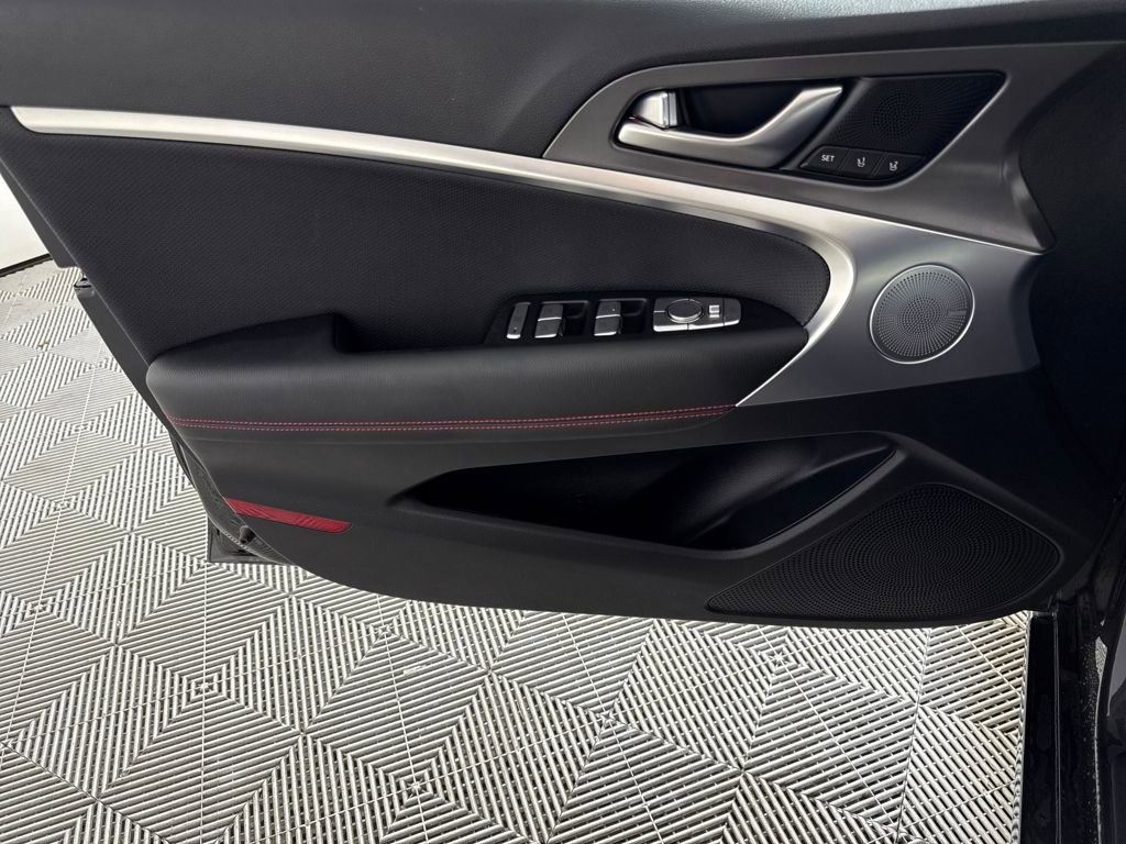 New 2025 Genesis G70 2.5T w/ Sport Prestige Package image 12