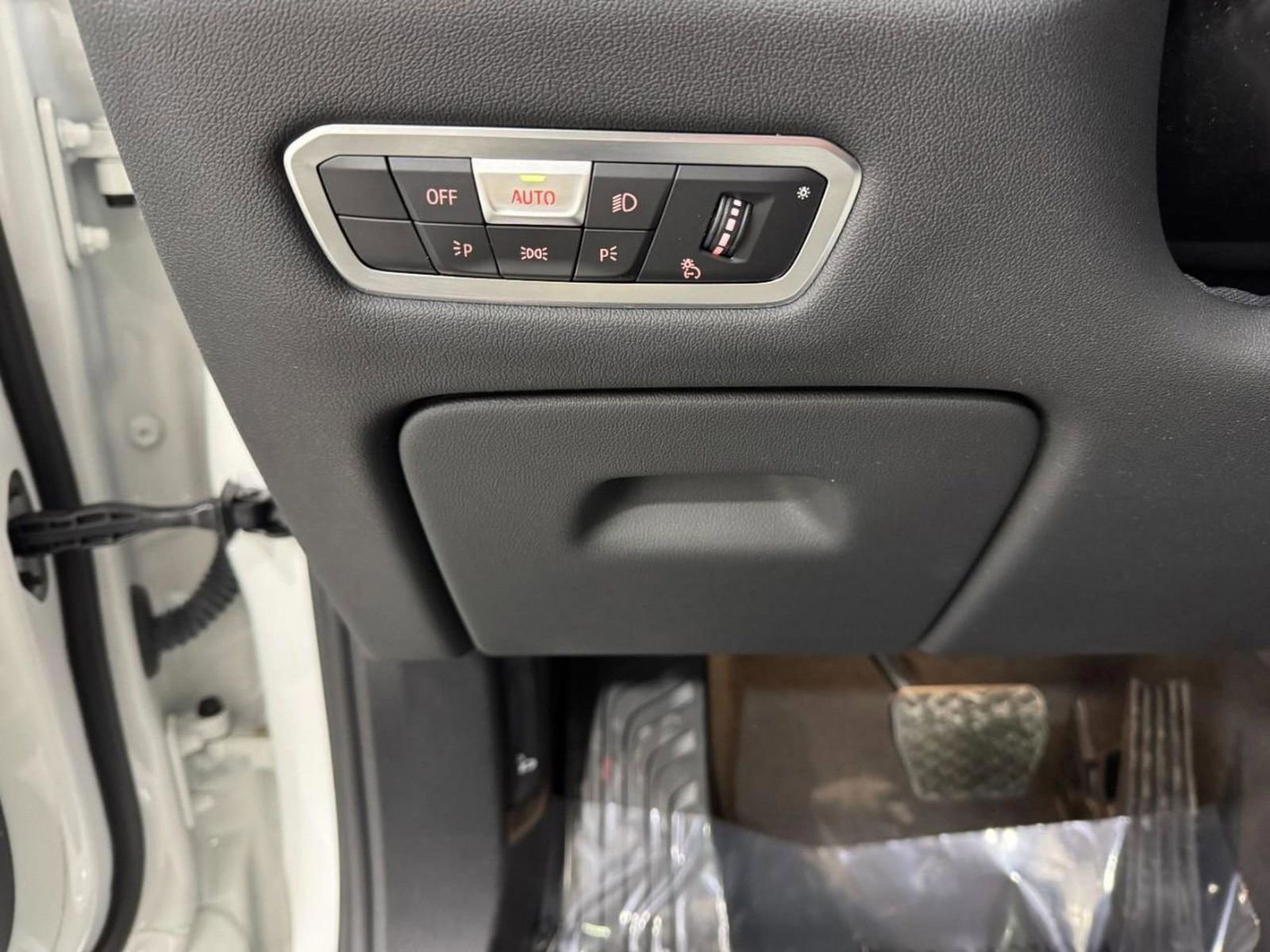 Certified 2023 BMW X5 xDrive40i w/ Climate Comfort Package image 26