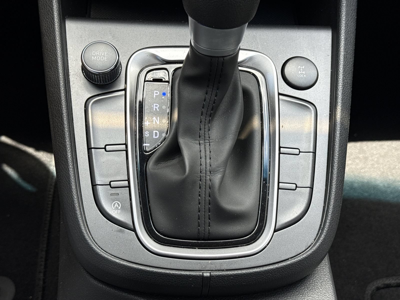 Used 2023 Hyundai Kona SEL AWD/4WD image 25