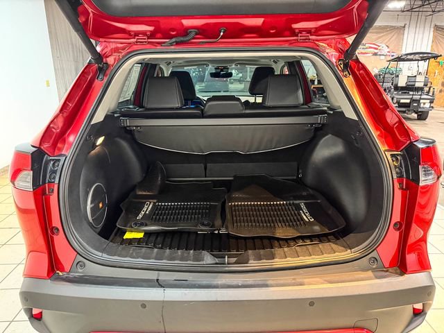 Used 2022 Toyota Corolla Cross XLE w/ Convenience Package image 22