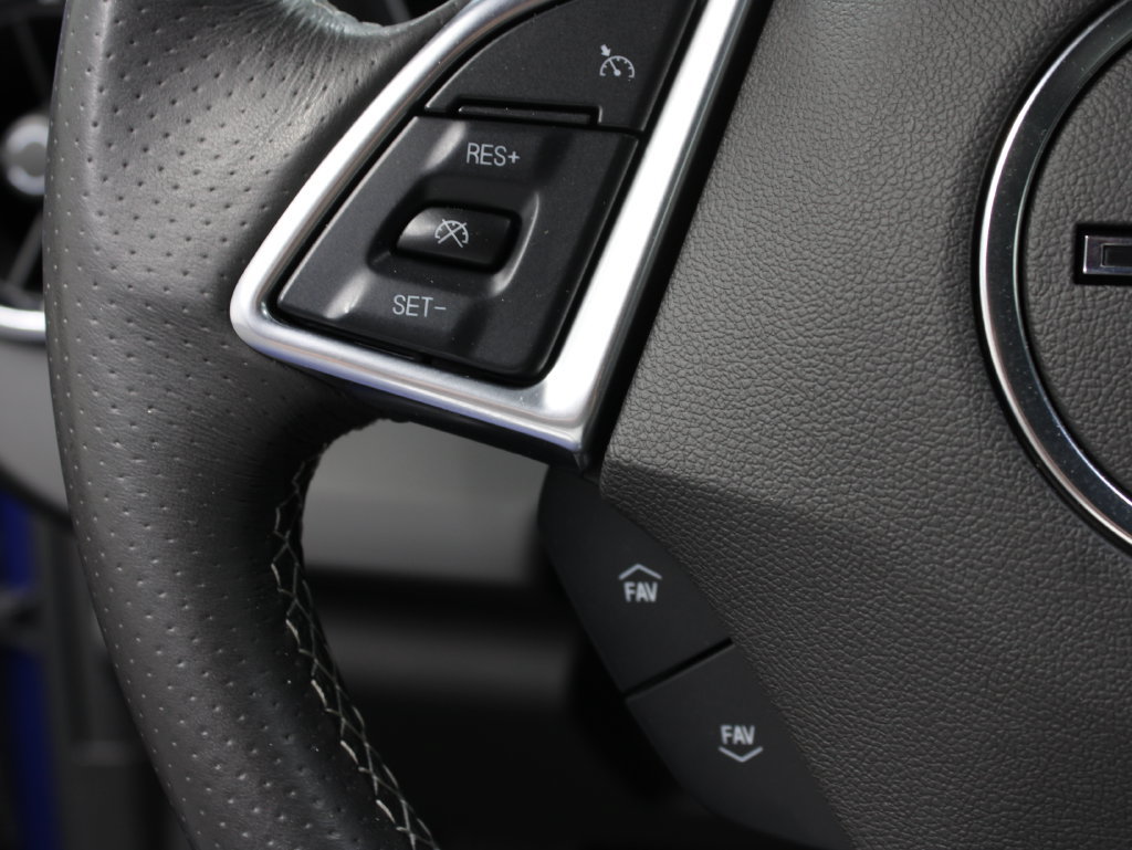 Used 2019 Chevrolet Camaro SS RWD image 47