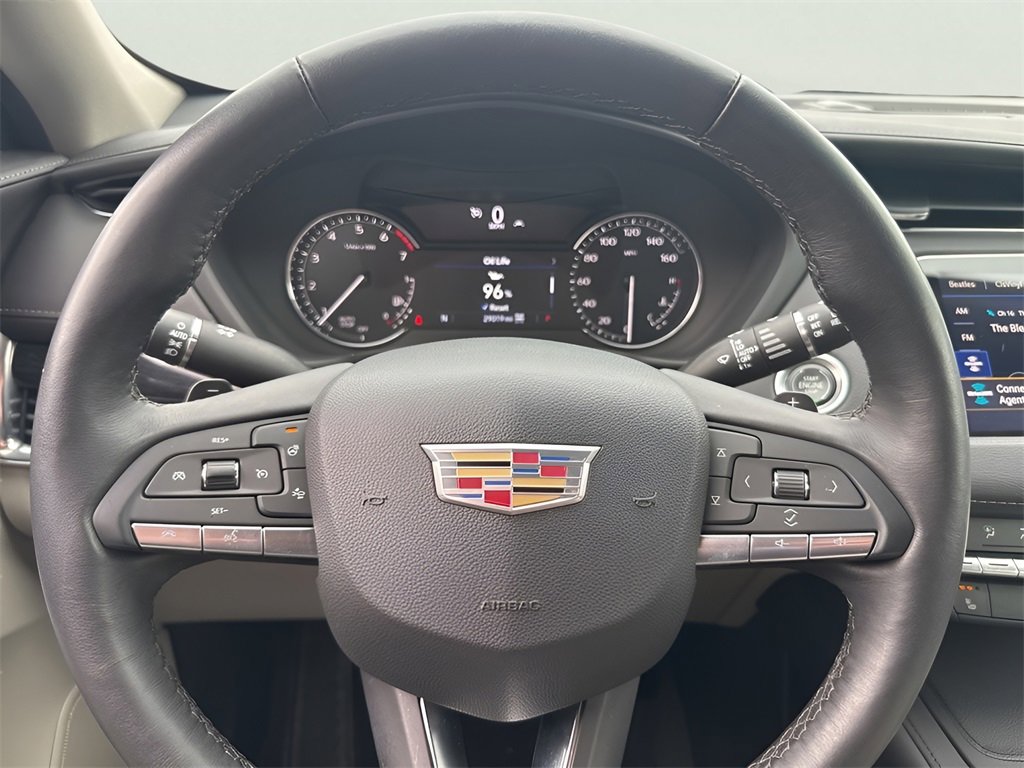 Certified 2022 Cadillac XT4 Premium Luxury w/ Enhanced Visibility Package image 20