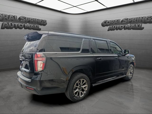 Used 2023 Chevrolet Suburban Z71 w/ Luxury Package AWD/4WD image 6