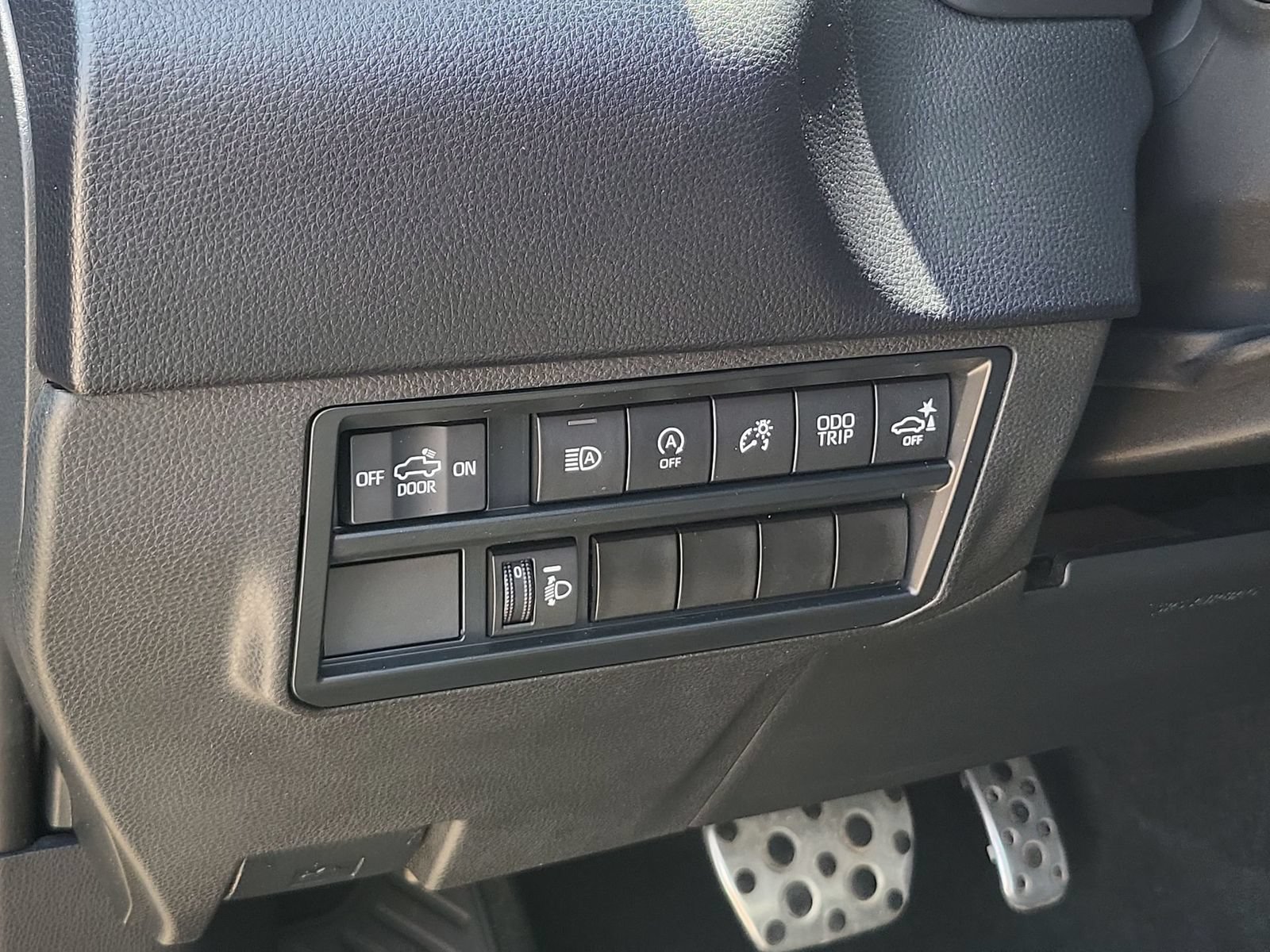 Used 2023 Toyota Tundra SR5 w/ TRD Off-Road Premium Package RWD image 18