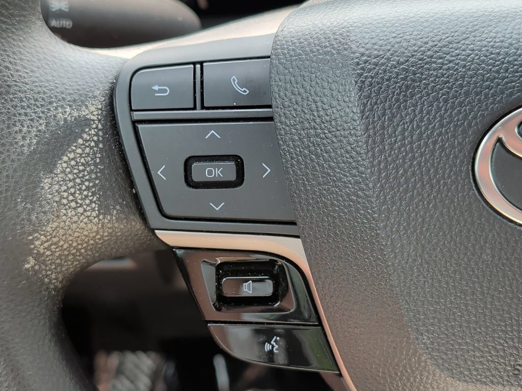 Used 2026 Toyota Camry LE FWD image 12