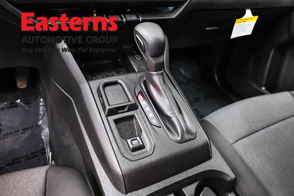 Used 2023 Chevrolet Colorado W/T image 13