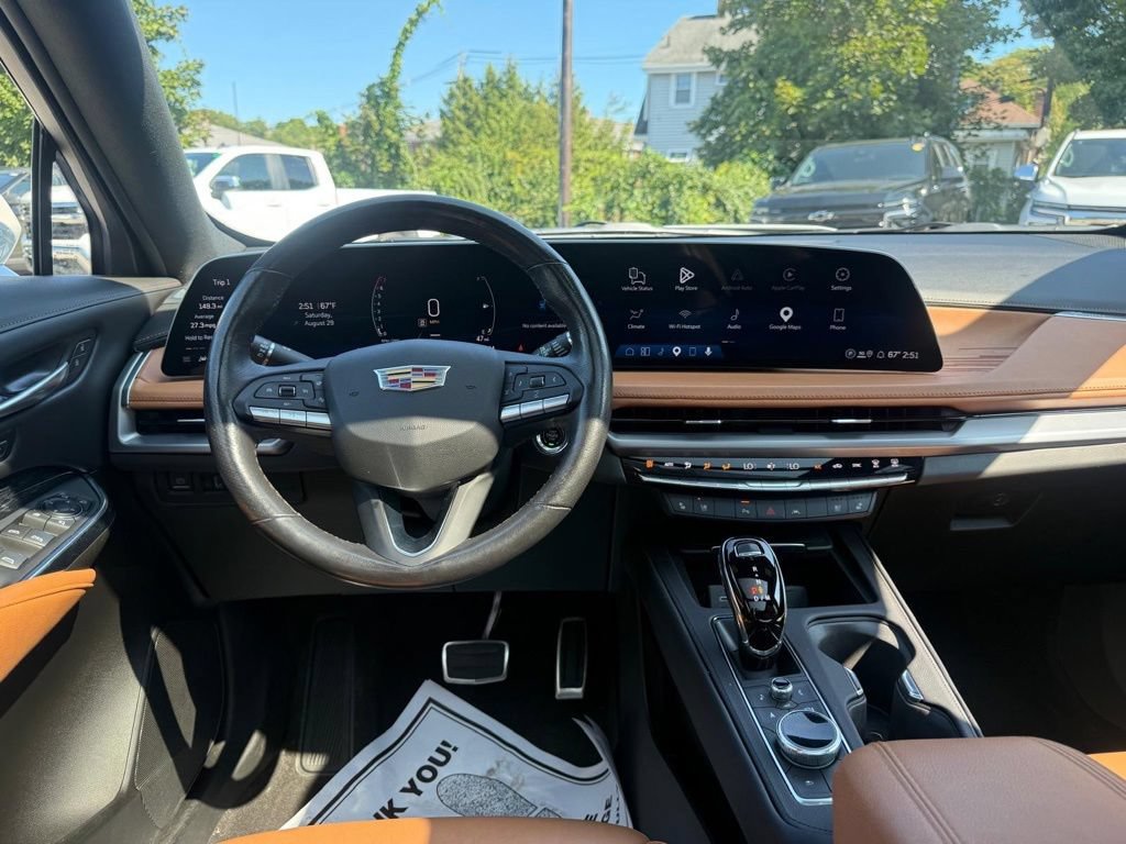 Used 2024 Cadillac XT4 Sport AWD/4WD image 23