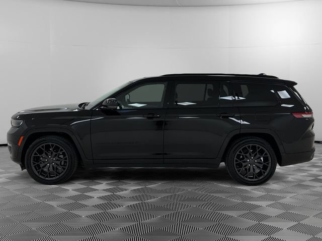 Used 2024 Jeep Grand Cherokee L Summit w/ High Altitude Package AWD/4WD image 2