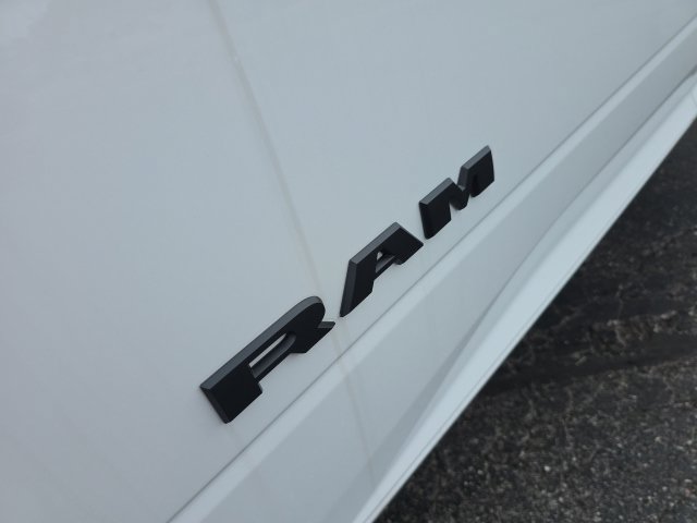 New 2026 RAM 2500 Laramie w/ Night Edition AWD/4WD image 13