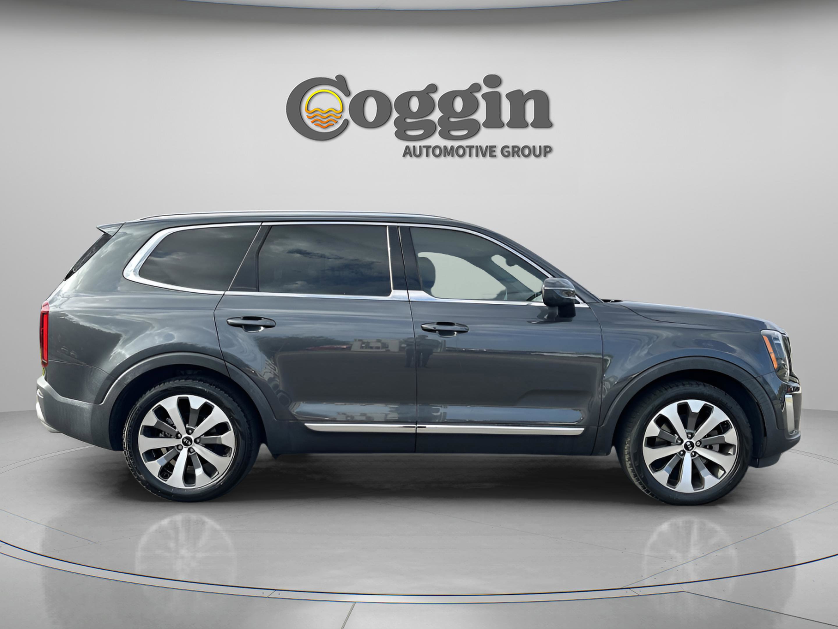 Used 2020 Kia Telluride EX w/ EX Premium Package image 7