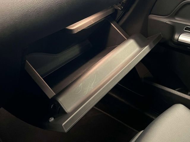 Certified 2022 Mercedes-Benz GLA 250 4MATIC image 33