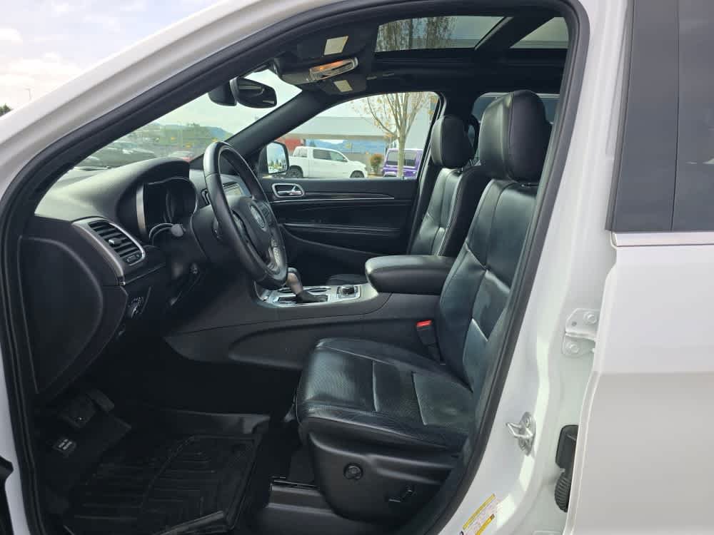 Used 2019 Jeep Grand Cherokee Limited w/ Luxury Group II AWD/4WD image 9