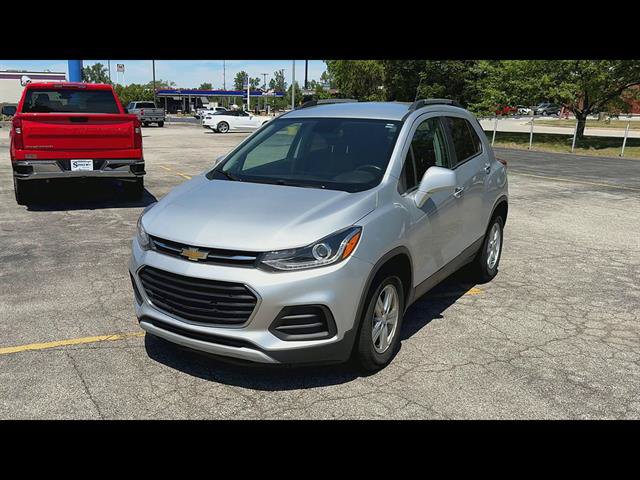Used 2019 Chevrolet Trax LT w/ LT Convenience Package FWD image 32