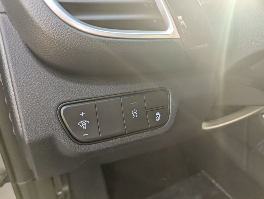 New 2026 Kia Seltos S AWD/4WD image 16