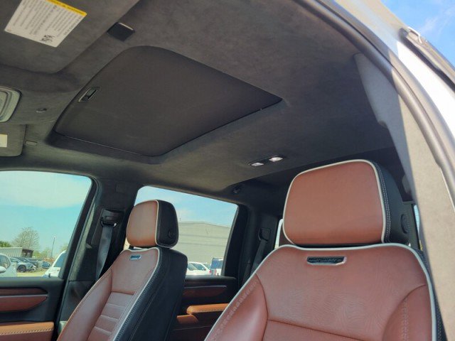 Used 2025 GMC Sierra 2500 Denali Ultimate image 25
