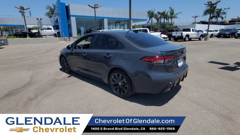 Used 2026 Toyota Corolla XSE FWD image 6