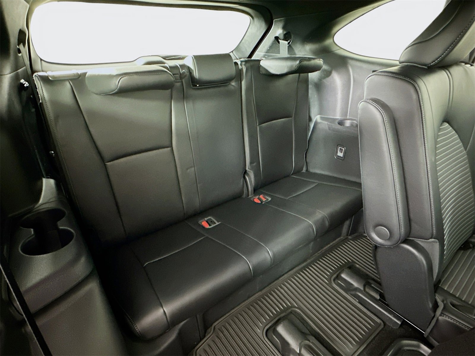 Certified 2023 Toyota Highlander XSE image 27