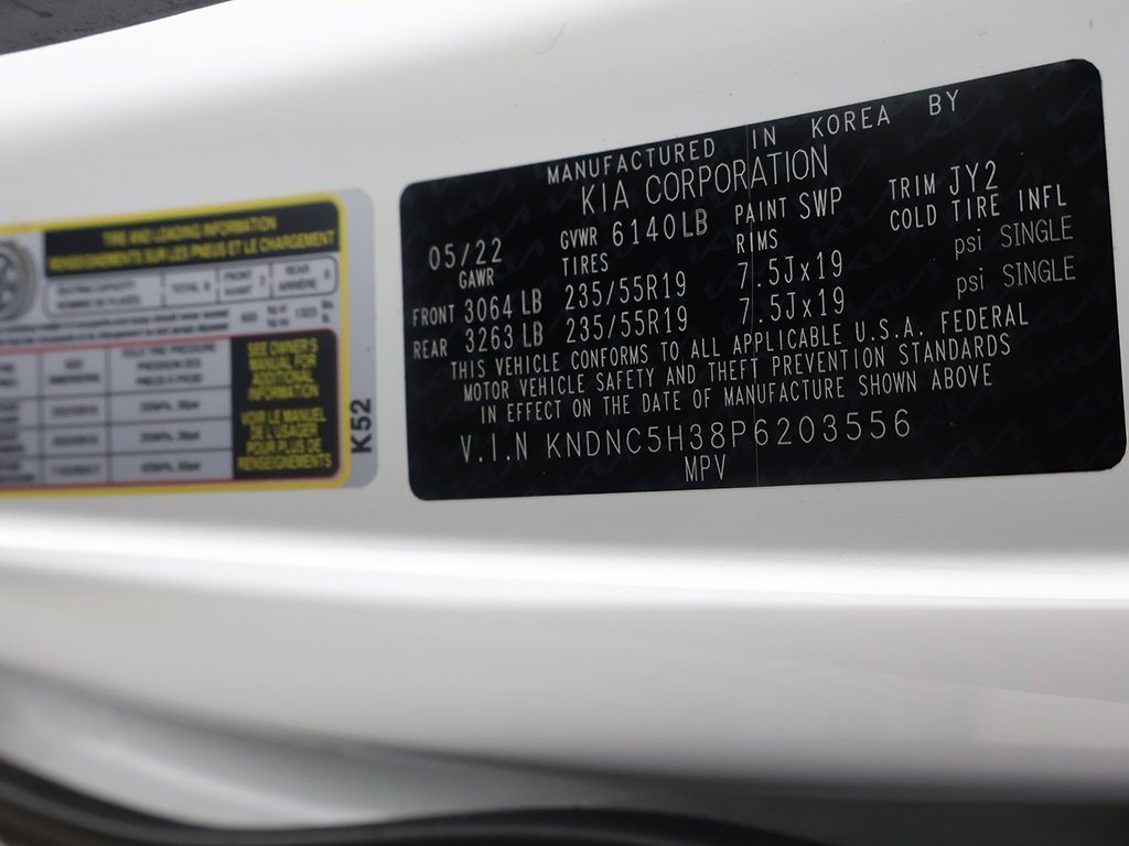 Used 2023 Kia Carnival EX image 48