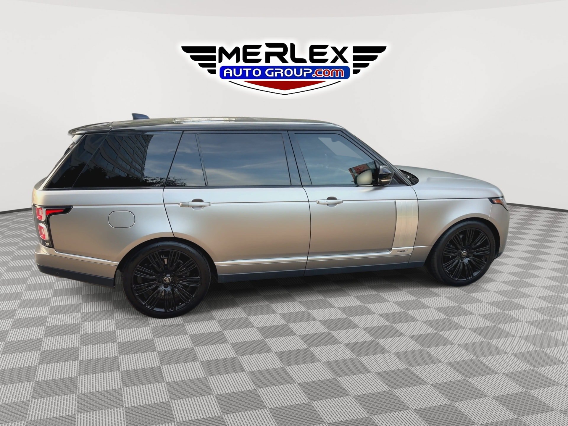 Used 2020 Land Rover Range Rover Long Wheelbase Autobiography AWD/4WD image 8