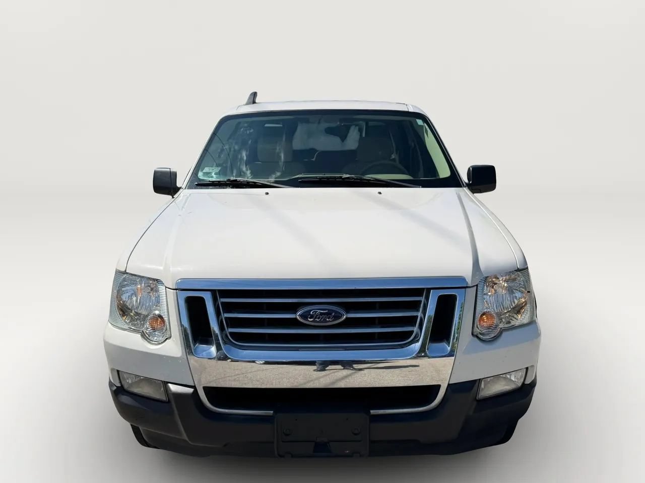 Used 2008 Ford Explorer Sport Trac XLT RWD image 8