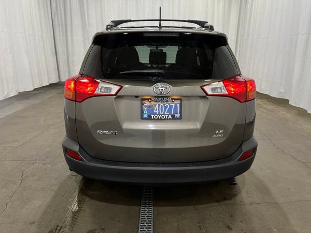 Used 2013 Toyota RAV4 LE AWD/4WD image 5