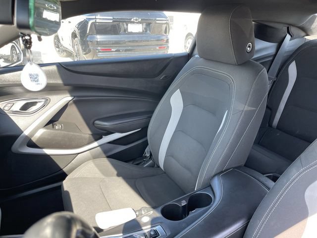 Used 2019 Chevrolet Camaro LT RWD image 23