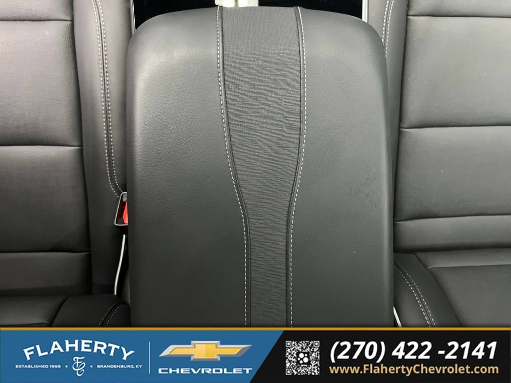 Used 2025 Buick Enclave Preferred w/ Power Package FWD image 32