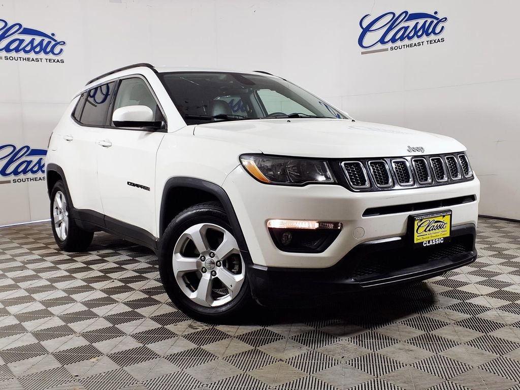 Used 2018 Jeep Compass Latitude w/ Popular Equipment Group FWD image 1