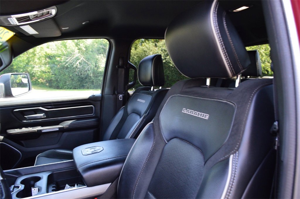 Used 2021 RAM 1500 Laramie w/ Sport Appearance Package image 15
