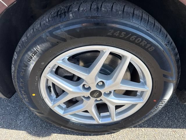 Certified 2024 Ford Edge SEL w/ Convenience Package AWD/4WD image 10