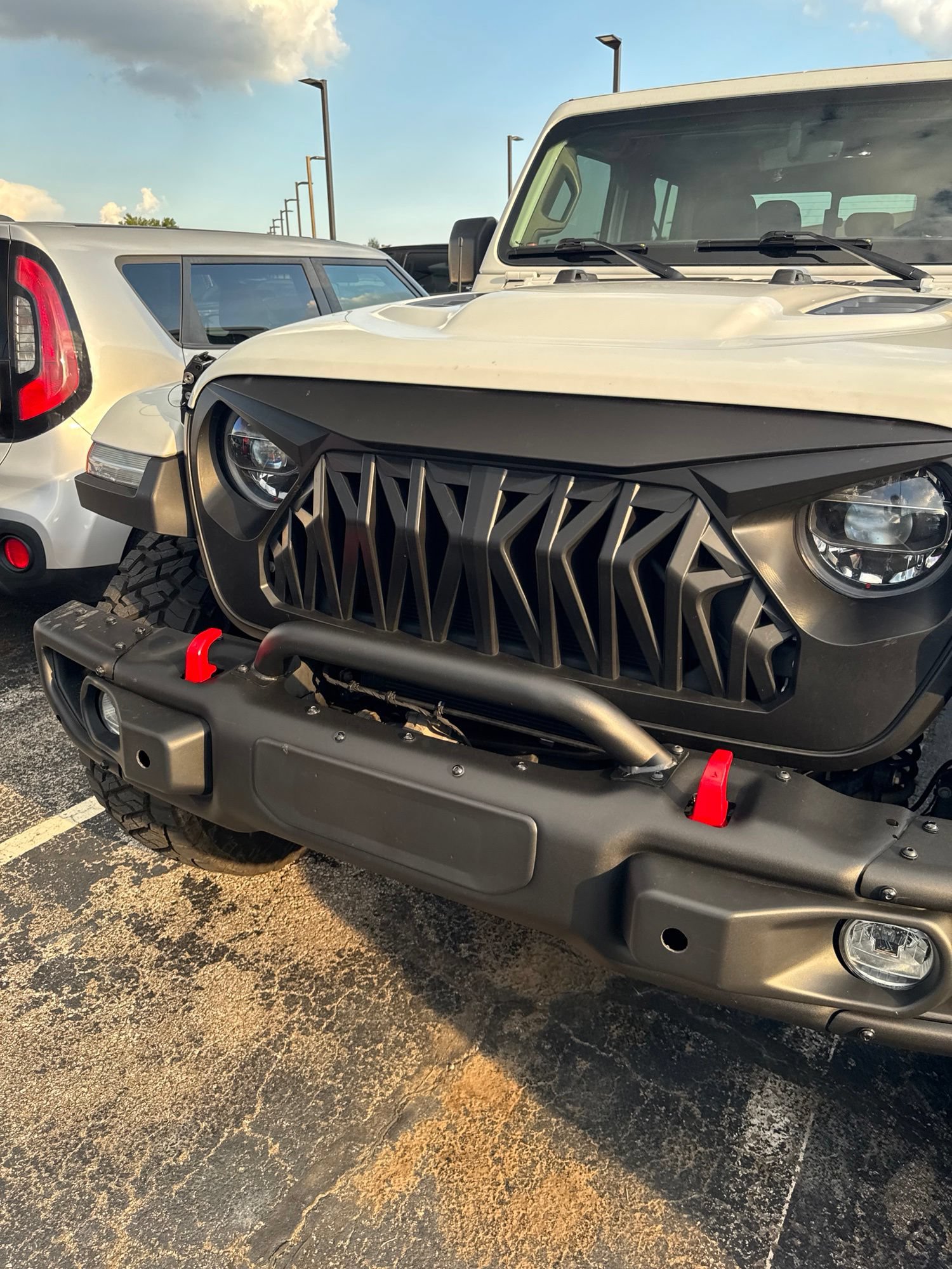 Used 2022 Jeep Gladiator Rubicon w/ LED Lighting Group AWD/4WD image 9
