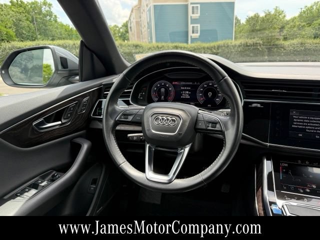 Used 2020 Audi Q8 Prestige w/ Prestige Package AWD/4WD image 14