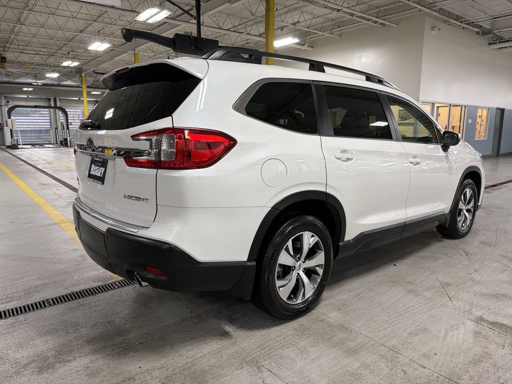 Certified 2023 Subaru Ascent Premium w/ Convenience Package AWD/4WD image 8
