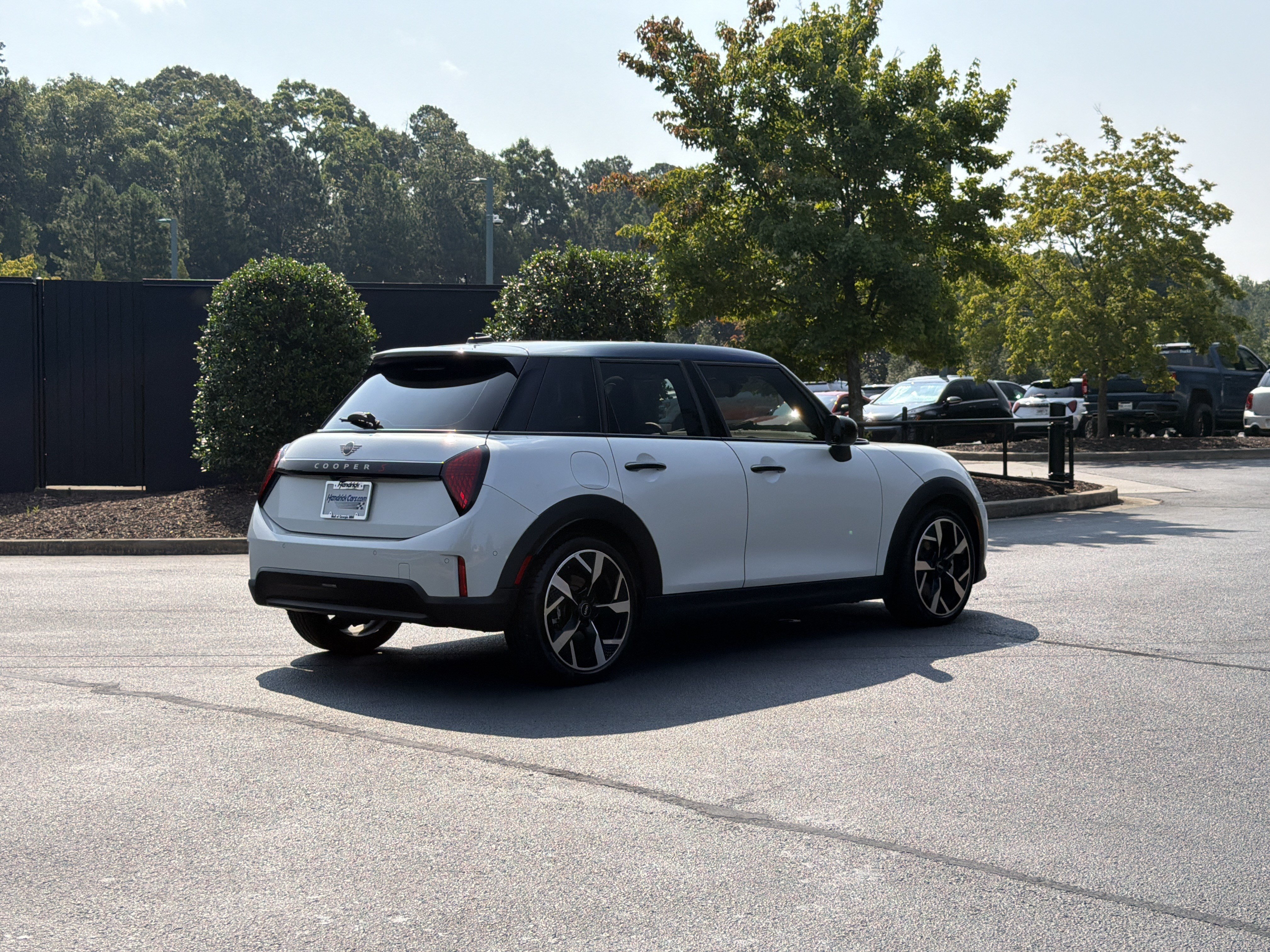 Used 2025 MINI Cooper S FWD image 3