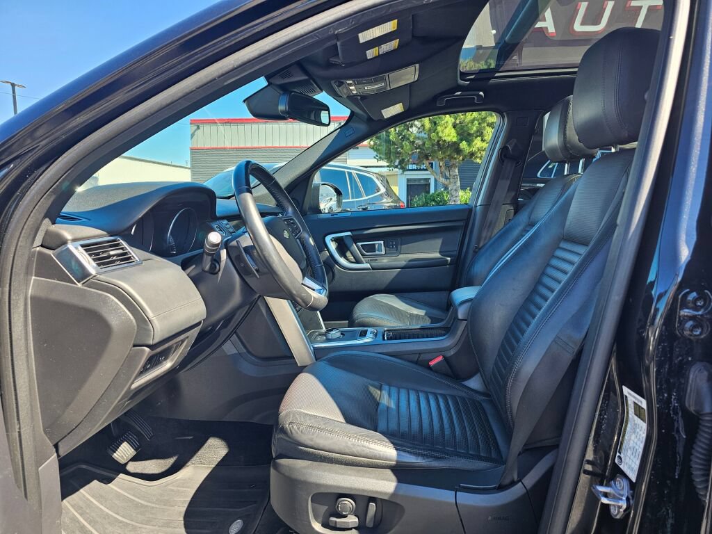 Used 2016 Land Rover Discovery Sport HSE Luxury AWD/4WD image 22
