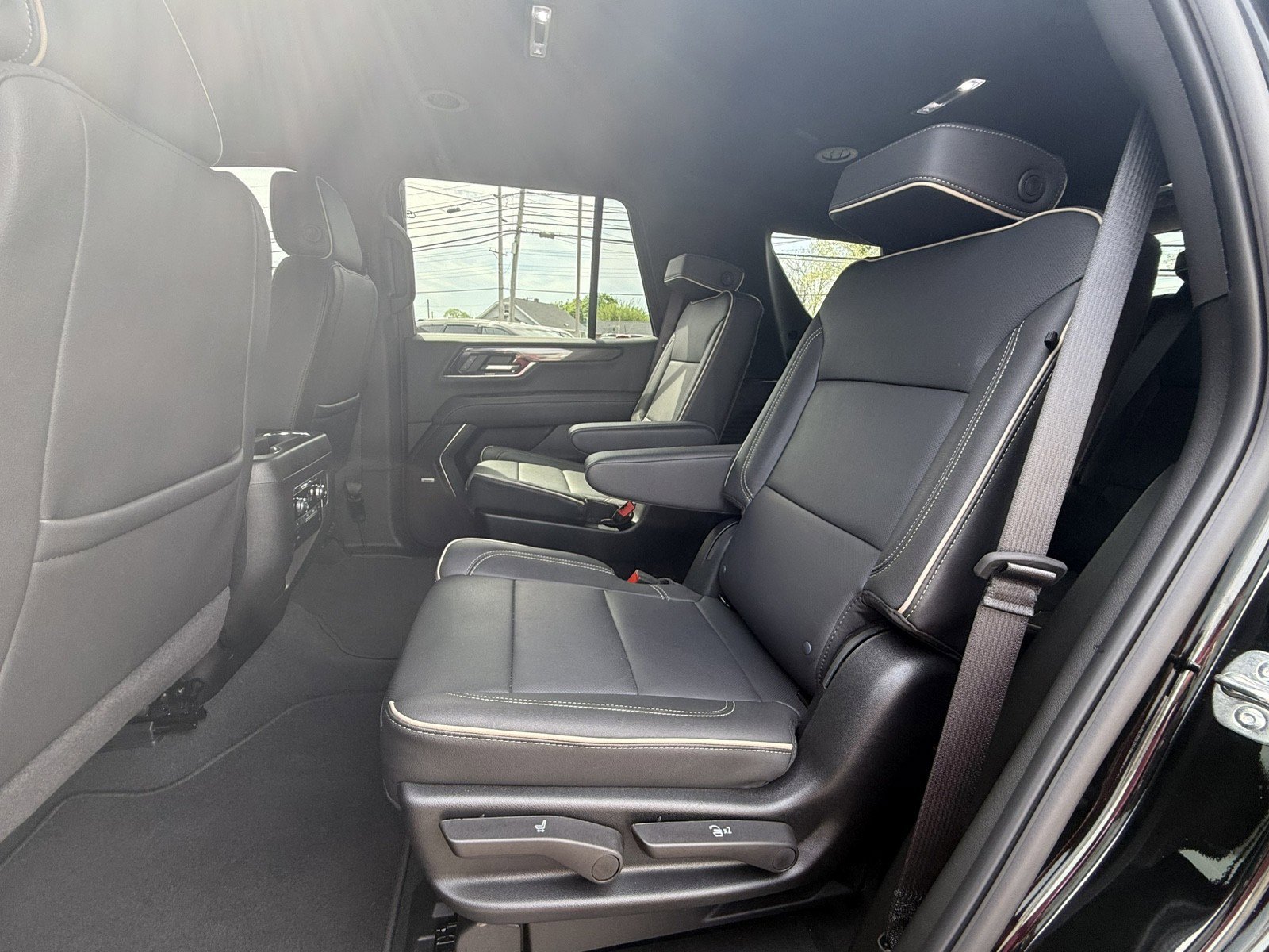 Certified 2026 GMC Yukon Elevation AWD/4WD image 9