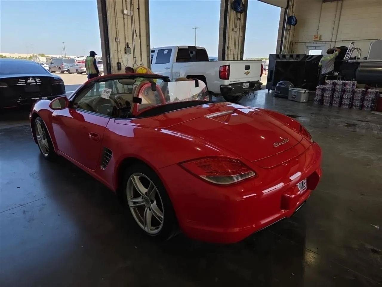 Used 2011 Porsche Boxster RWD image 3