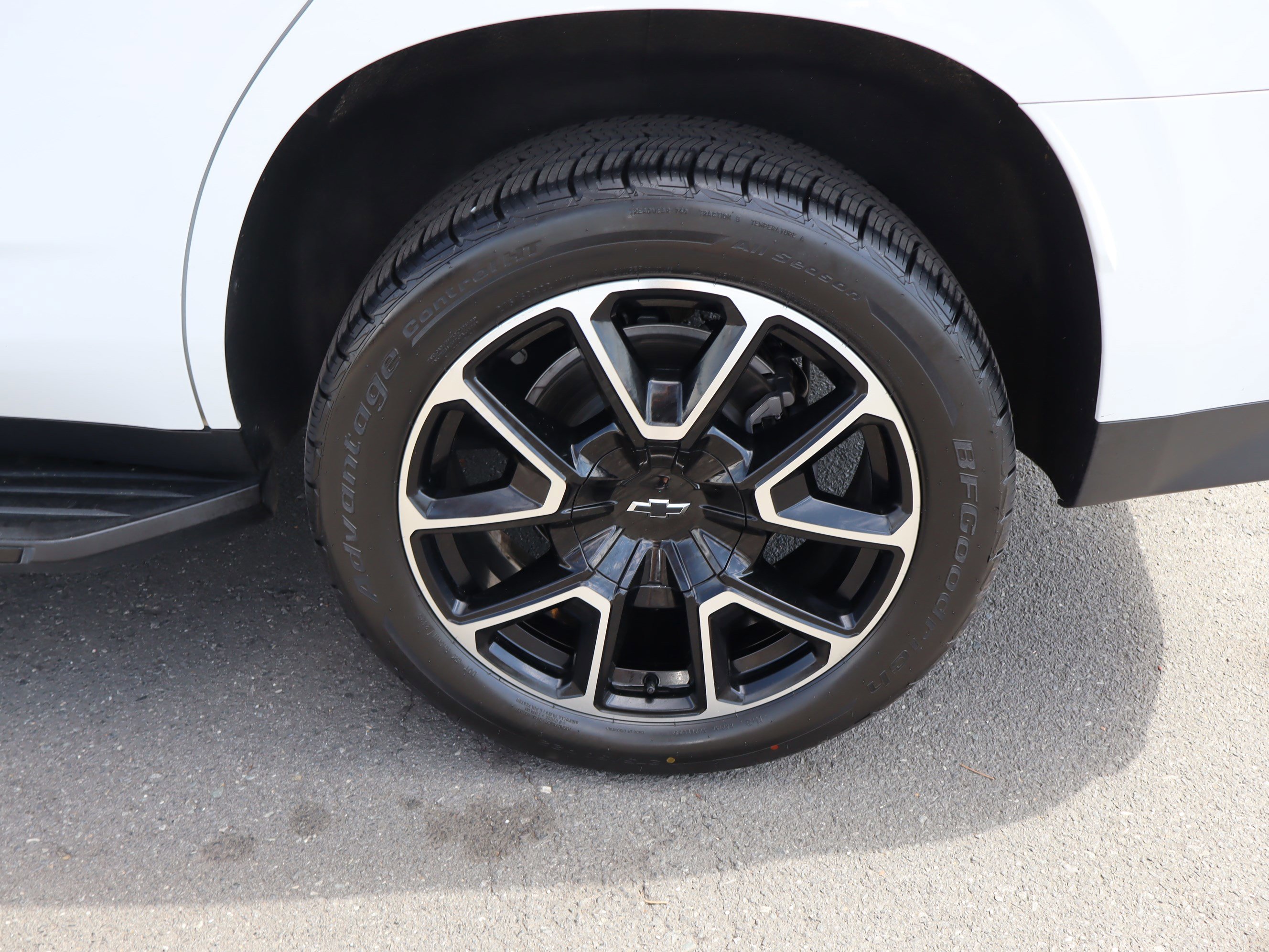 Used 2021 Chevrolet Tahoe RST w/ Luxury Package image 43