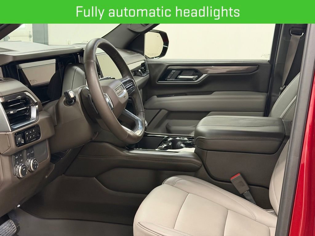 Certified 2025 GMC Yukon Elevation w/ Technology Package AWD/4WD image 35