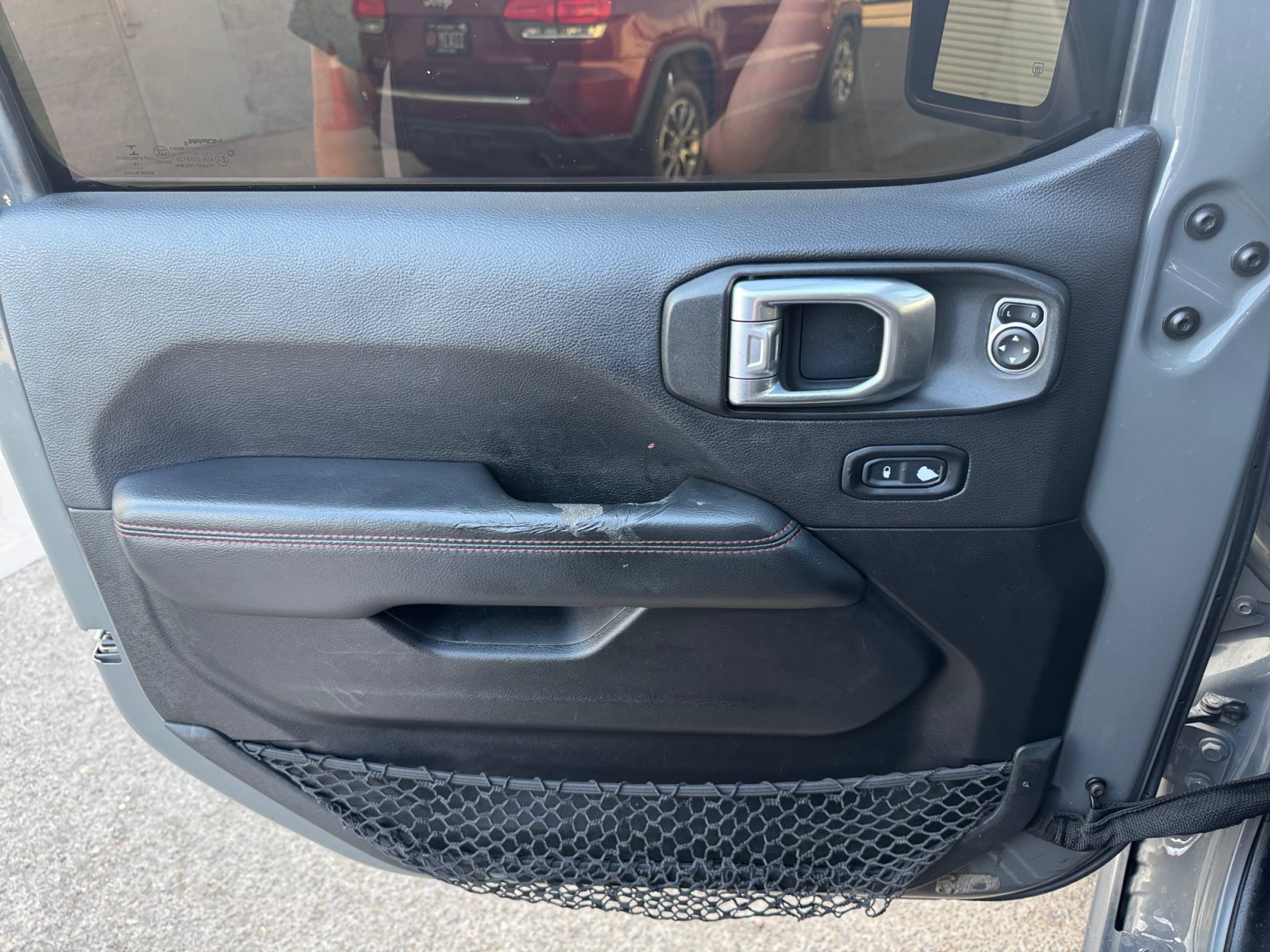 Used 2020 Jeep Wrangler Unlimited Rubicon AWD/4WD image 14