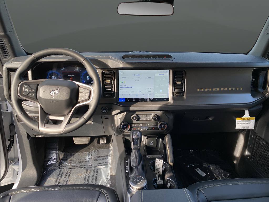 New 2025 Ford Bronco Badlands AWD/4WD image 5