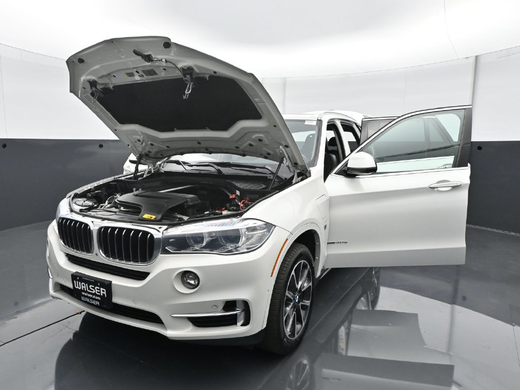 Used 2018 BMW X5 xDrive40e AWD/4WD image 29