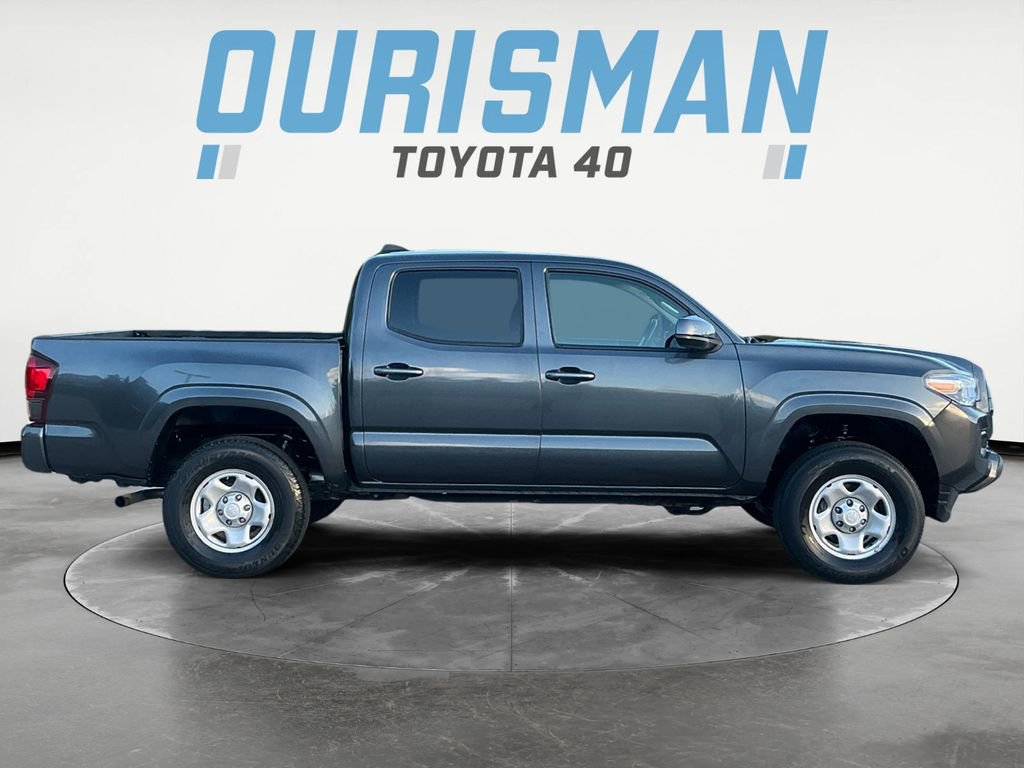 Used 2022 Toyota Tacoma SR image 8
