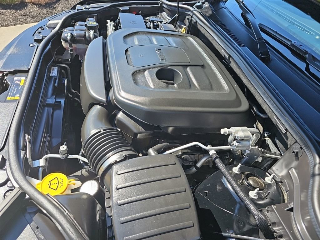 Certified 2021 Jeep Grand Cherokee Laredo AWD/4WD image 35