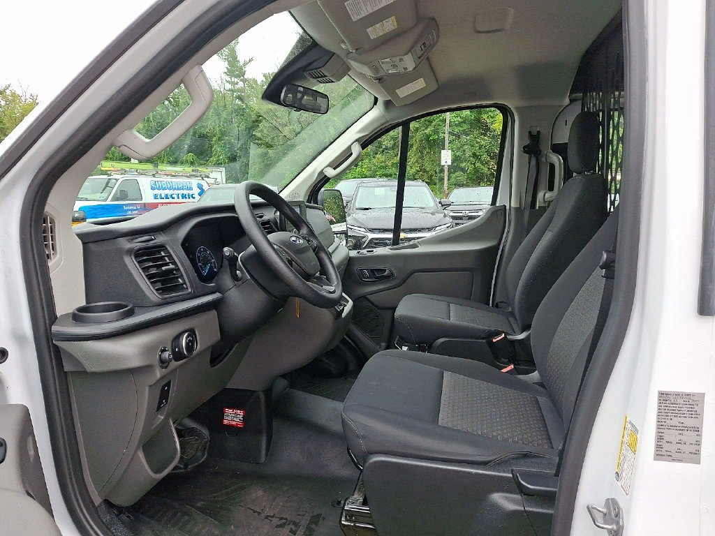 Used 2025 Ford Transit 250 Low Roof w/ Exterior Upgrade Package RWD image 19