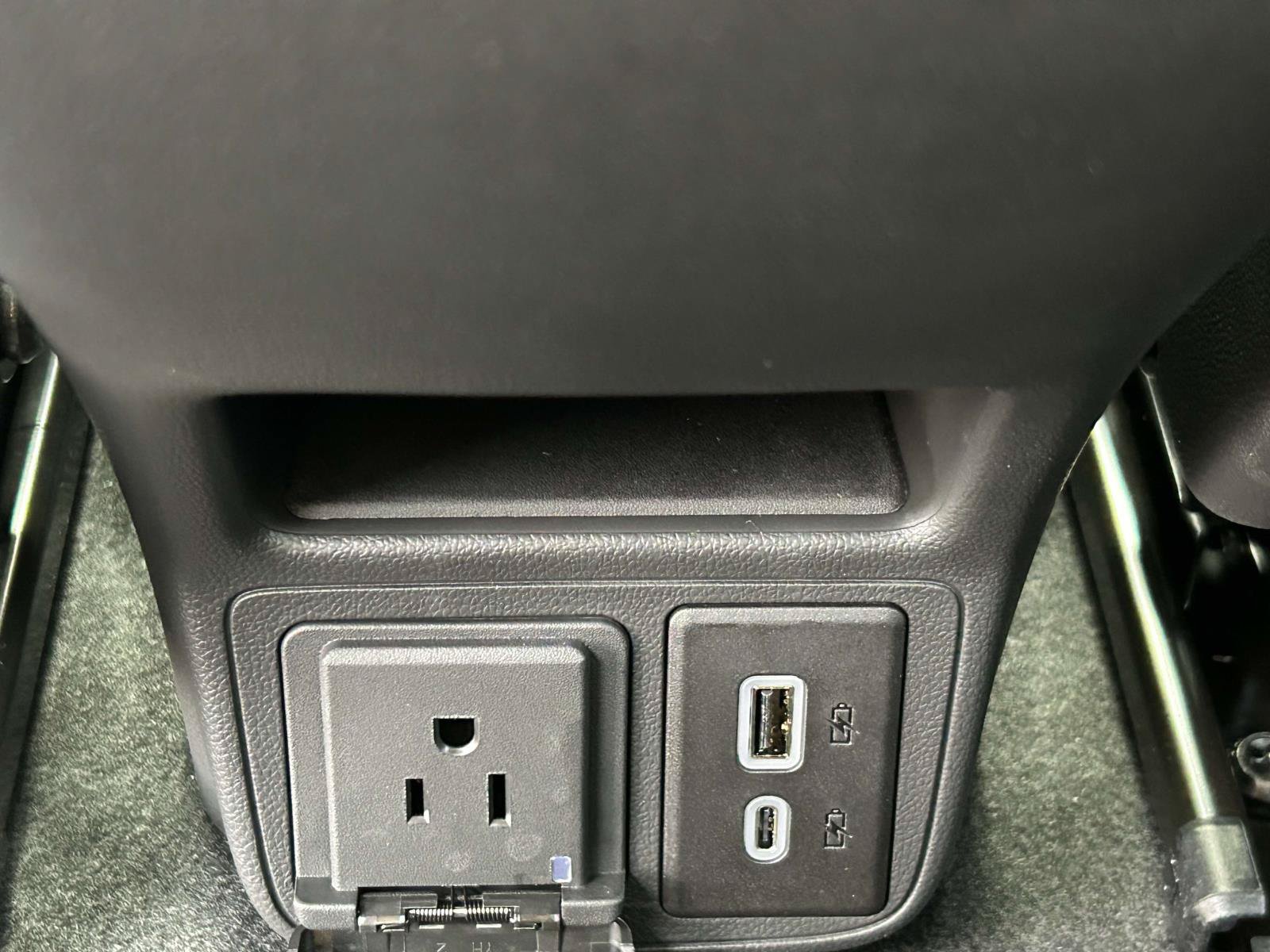 New 2026 Chevrolet TrailBlazer LT w/ Convenience Package FWD image 17