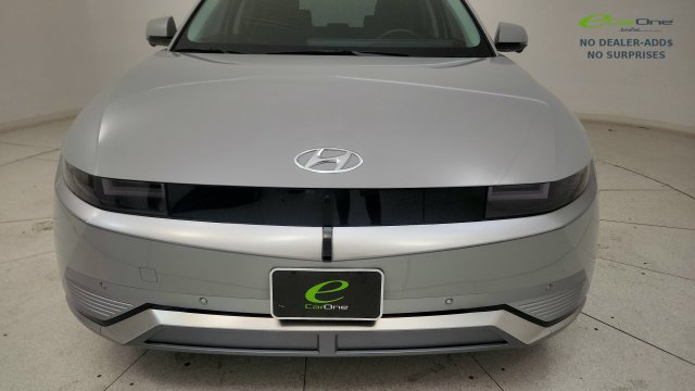 Used 2024 Hyundai Ioniq 5 Limited AWD/4WD image 24